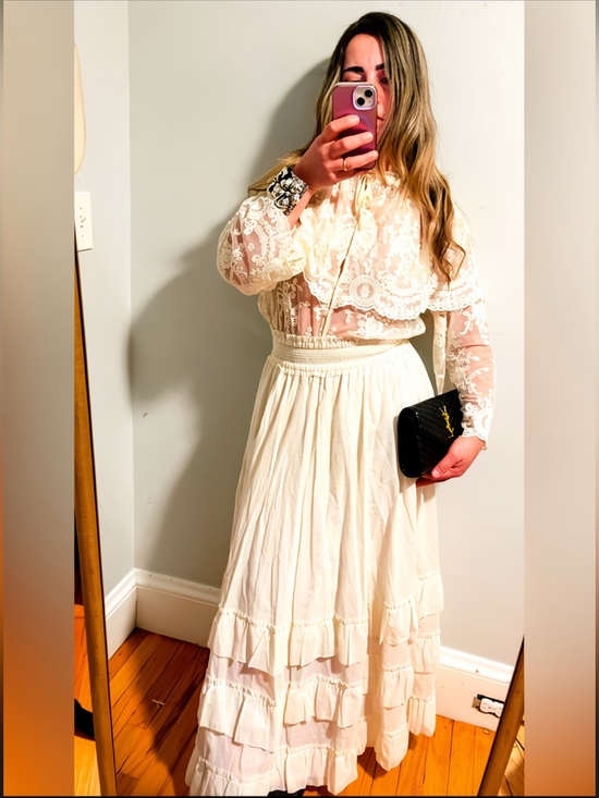 House of Harlow 1960 Dresses & Skirts - TREND NEW HOUSE OF HARLOW EMBROIDERY SKIRT 
🚨FIRM PRICE NO DISCOUNT